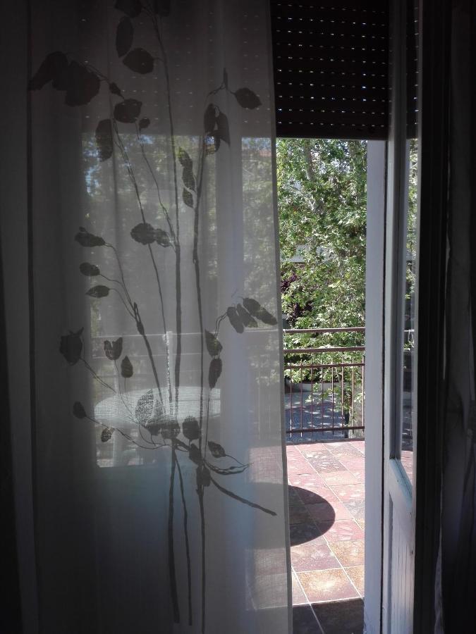 Hotel Villa Lorena Римини Экстерьер фото
