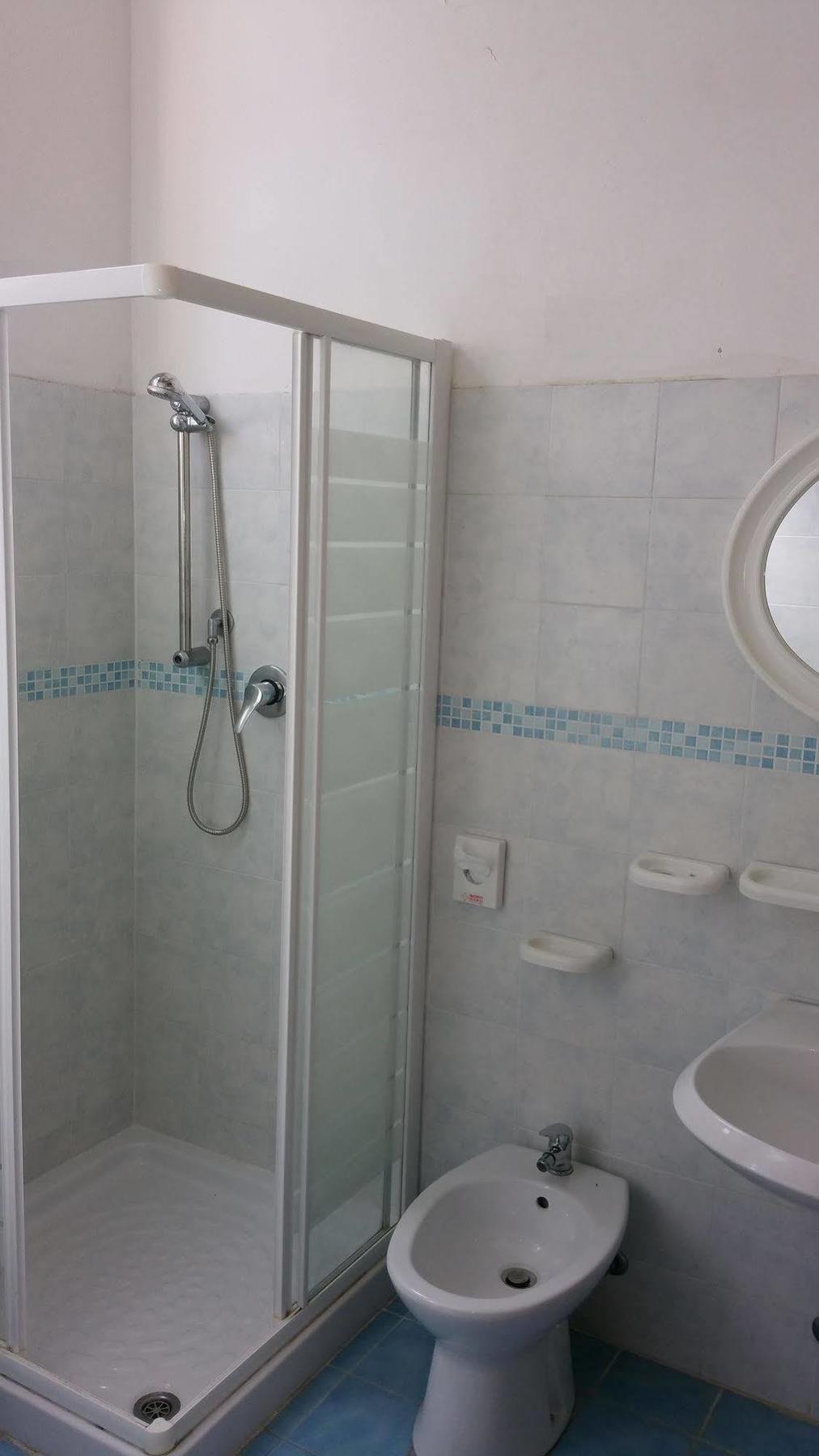 Hotel Villa Lorena Римини Экстерьер фото